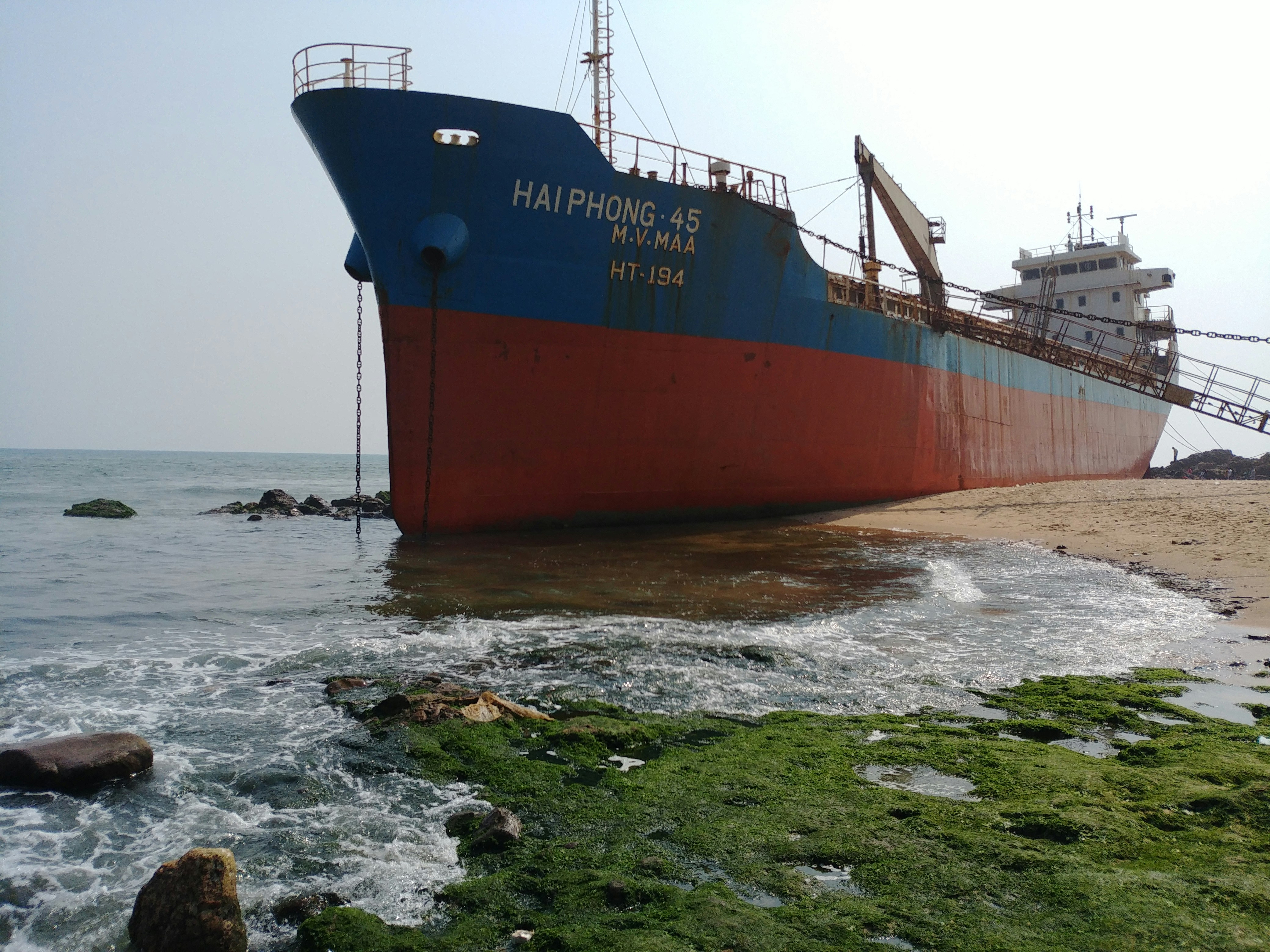 Hapag-Lloyd's Year-End Cape Routing Commitment: The Financial Implication for Chemical Shippers