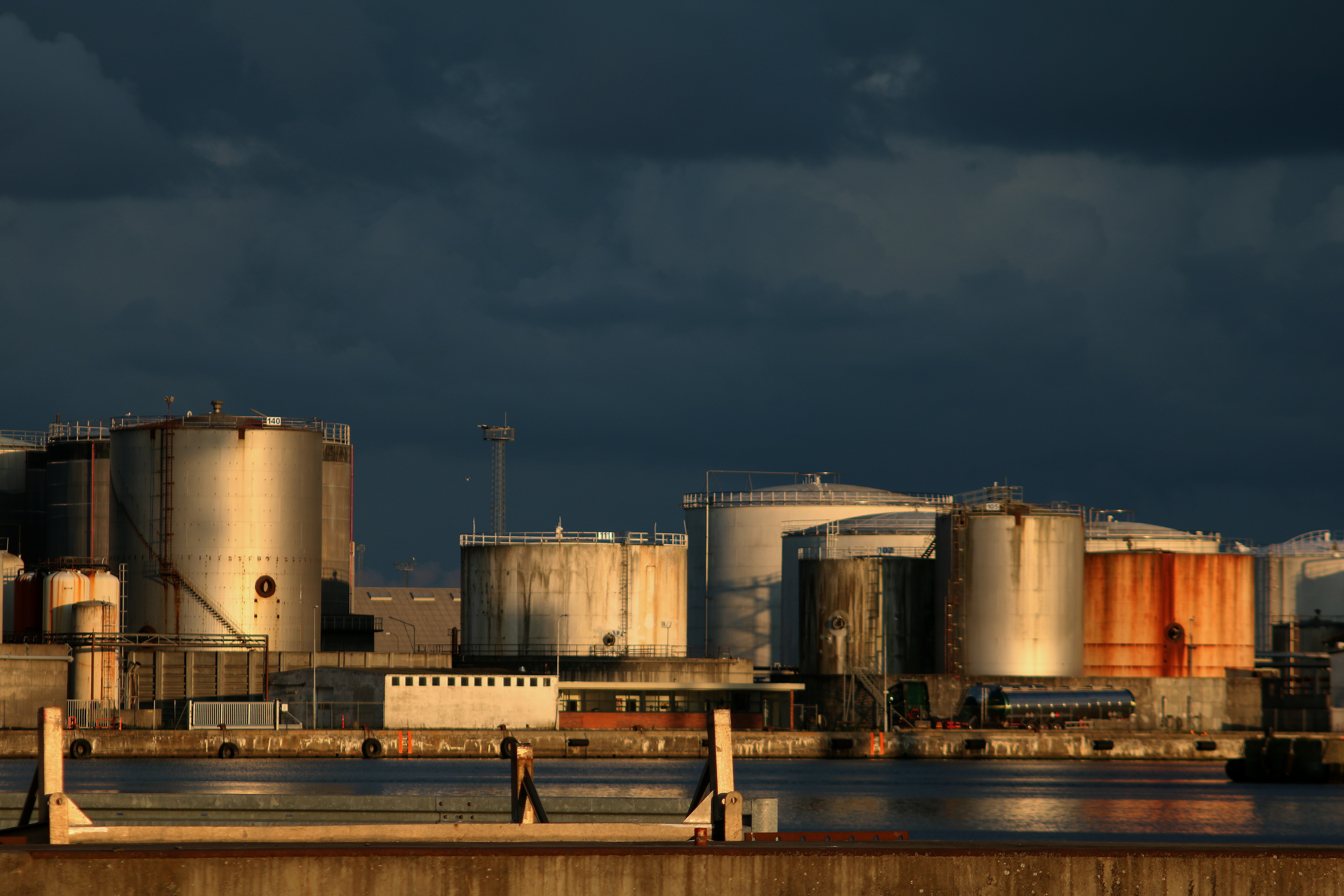 Henry Hub Prices and the Cost Curve for U.S. Olefins/Methanol Producers