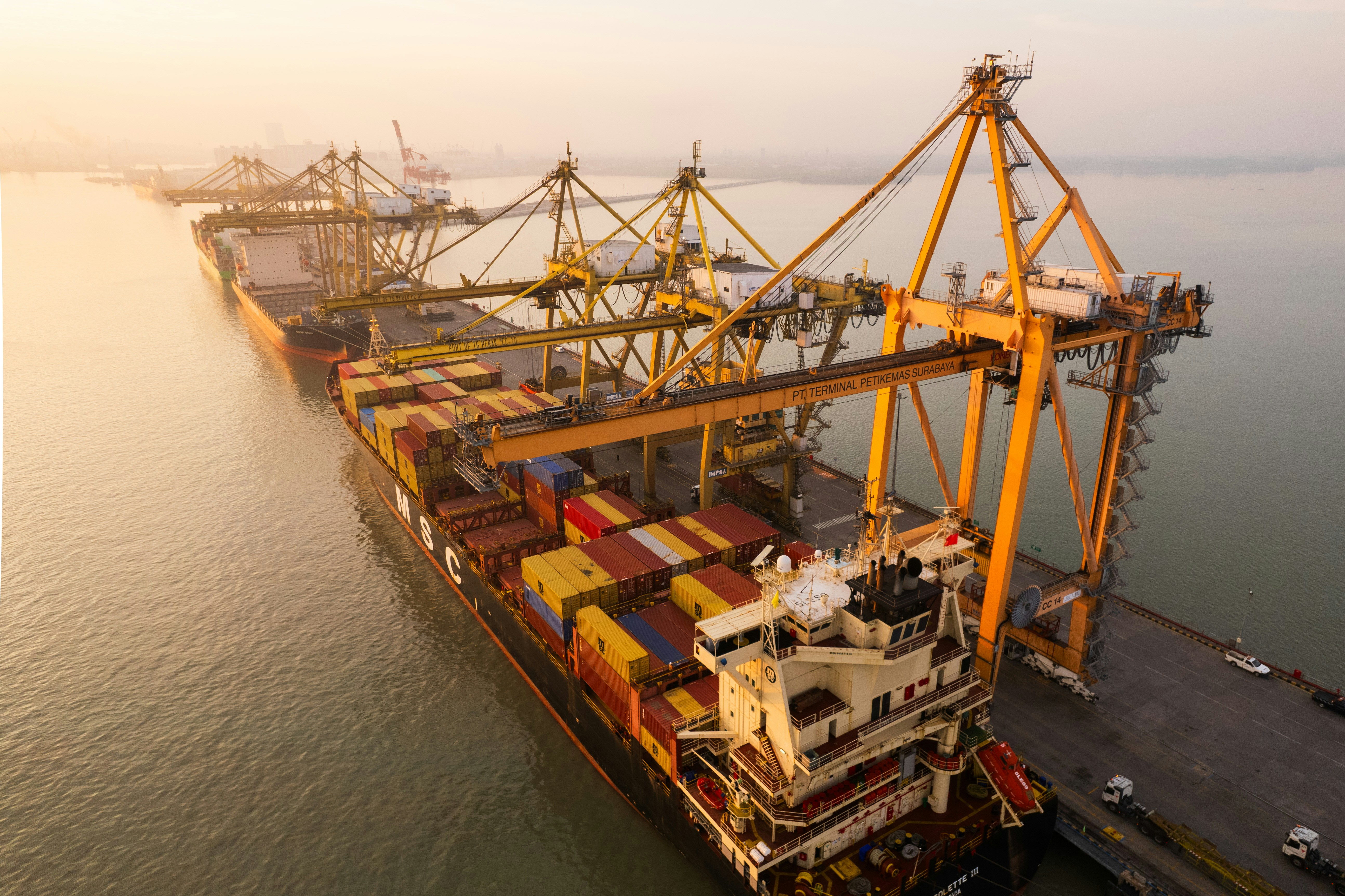 Related-Party Trade Now Nearly 43% of U.S. Goods Flows — What It Means for Chemical Supply Chains