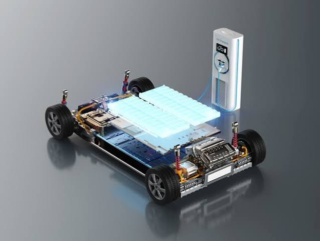 Mercedes-Benz Solid-State Battery Testing Signals a New Direction for EV Battery Chemistry