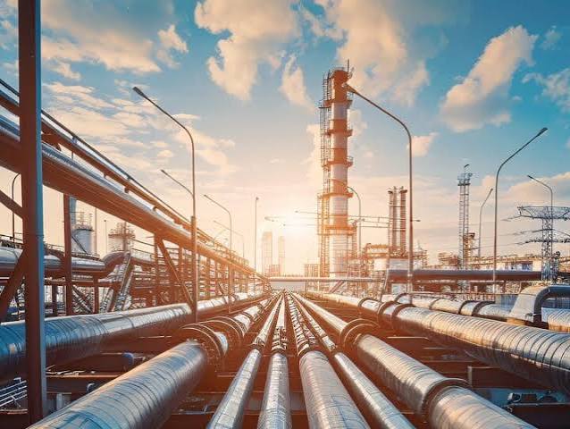 Asian Naphtha Crackers Face Margin Pressures as Global Oversupply Reshapes Feedstock Strategy