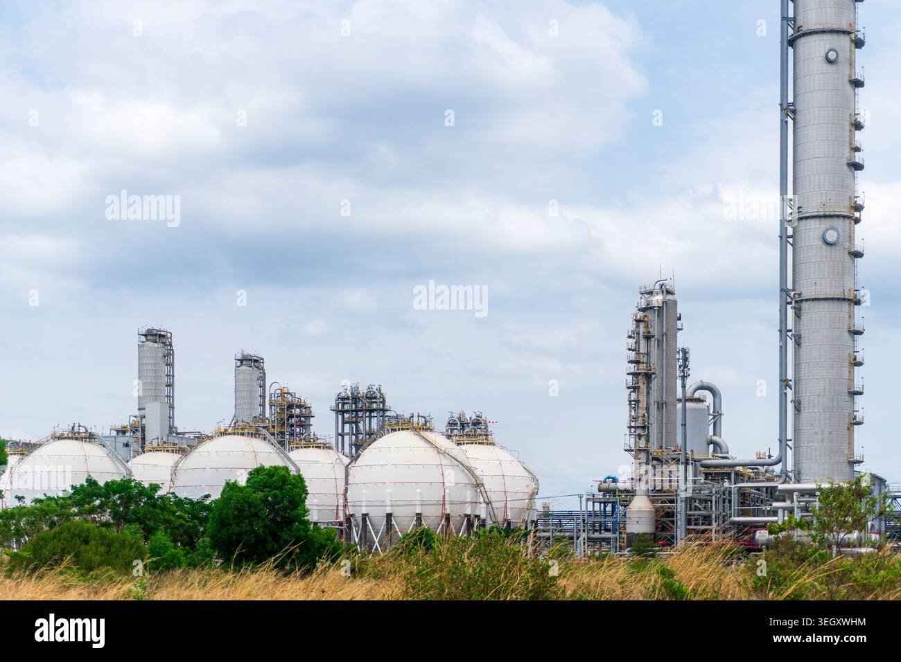 A 12x Gas Price Gap Just Ended Europe's Last World-Scale Acetyls Production