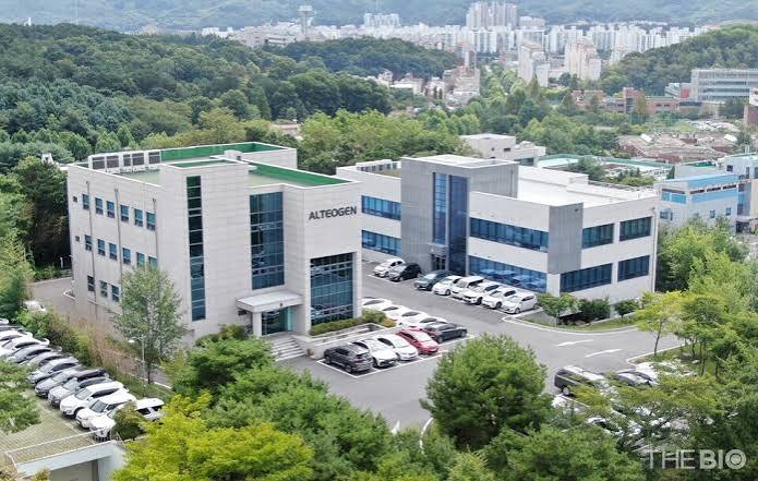 A One-Minute Subcutaneous Keytruda Wins Japan’s Approval