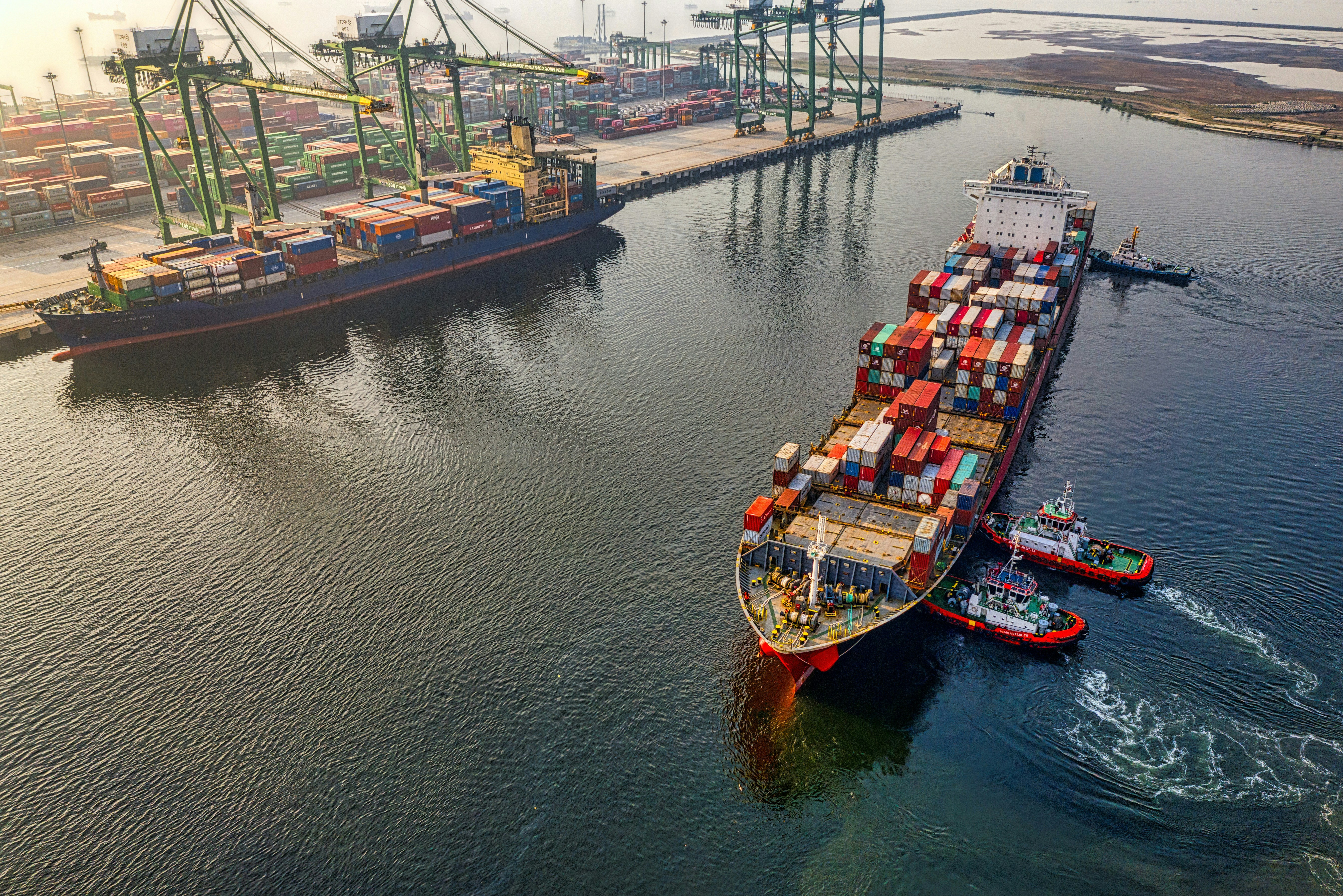 Chemical Logistics in 2027: Freight Trends, Shipping Costs, and Global Transportation Challenges