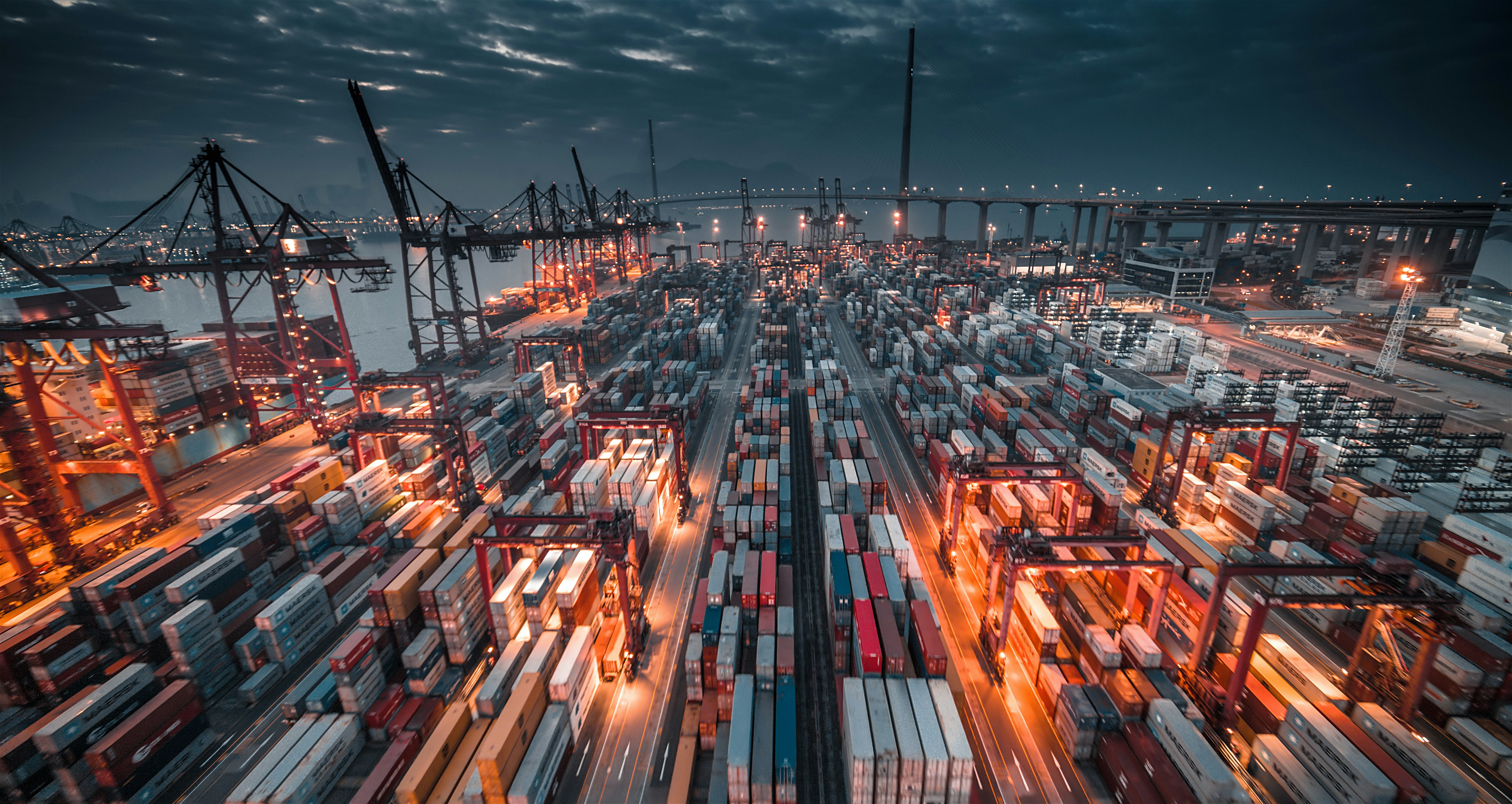 Global Chemical Supply Chain Disruptions: Trade Risks, Port Congestion, and Strategies for Resilient Sourcing